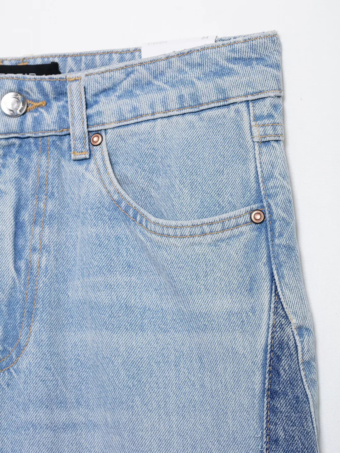 Zweifarbige Jeans