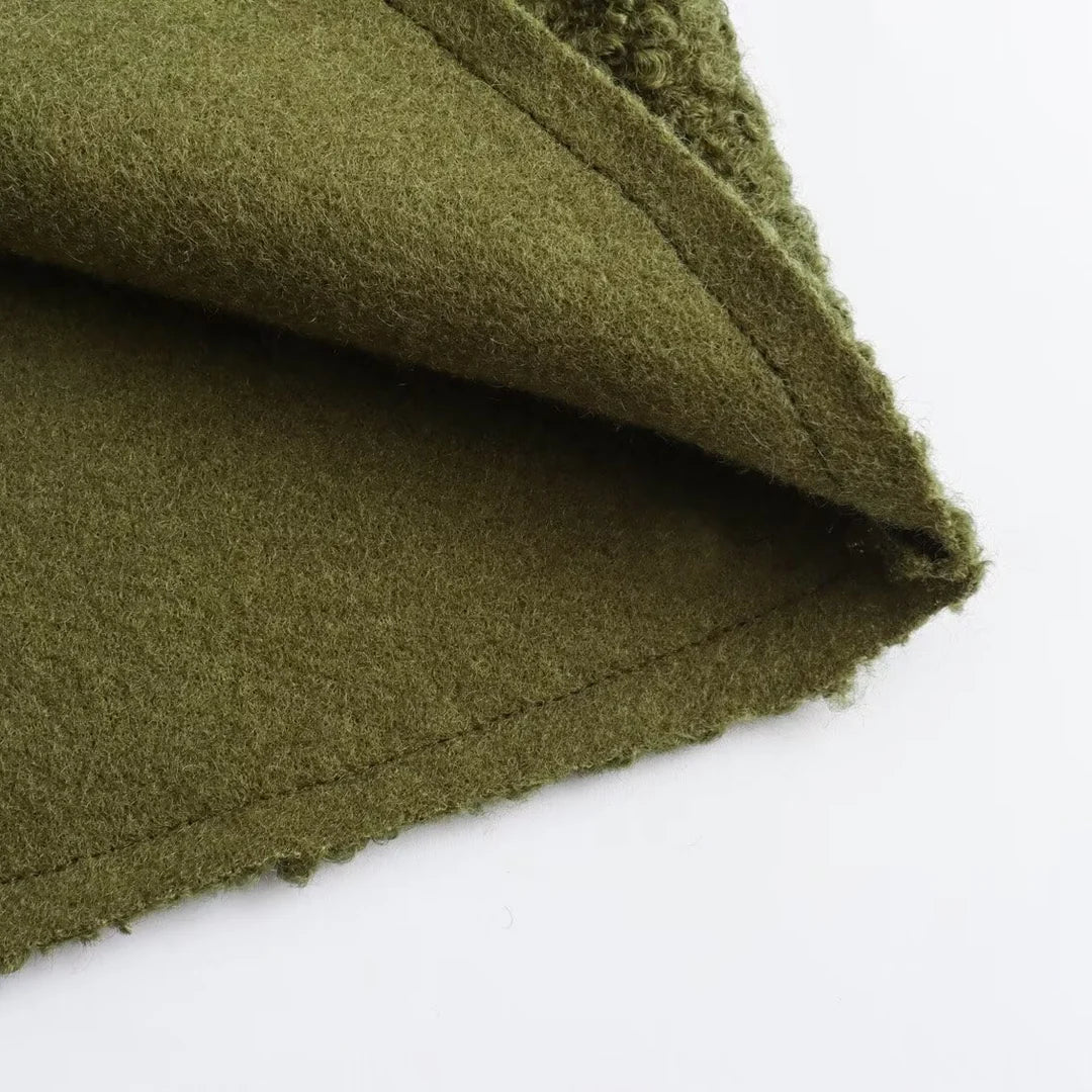 Cozy Pullover mit Stehkragen
