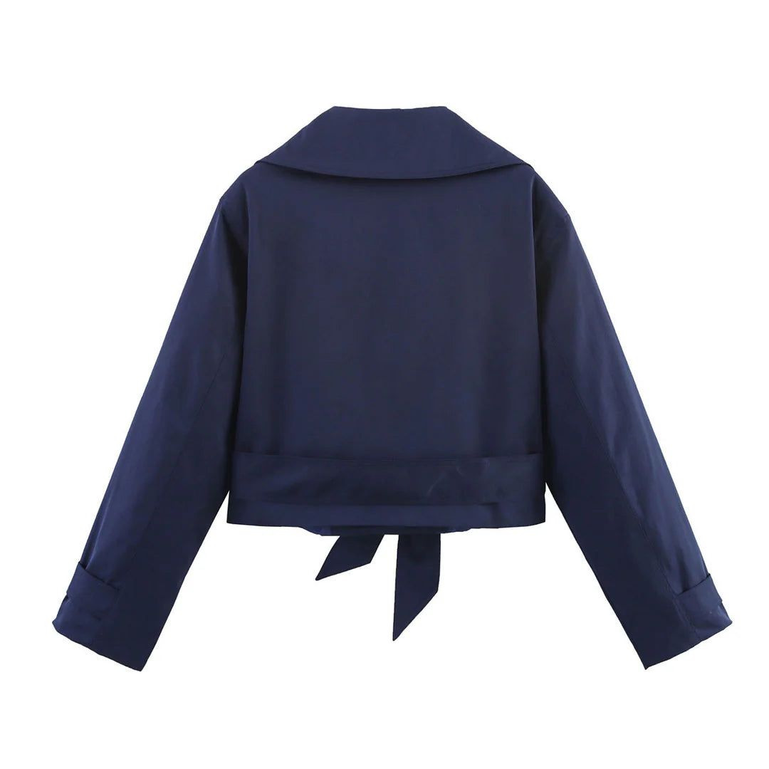 Kurze Herbstjacke