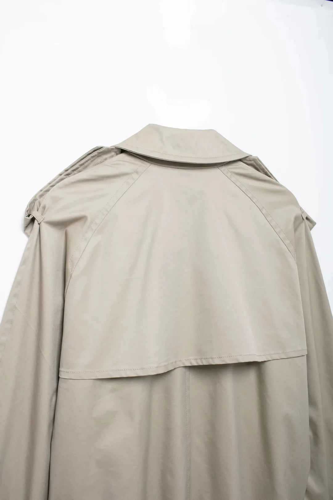 Kurzer Trenchcoat