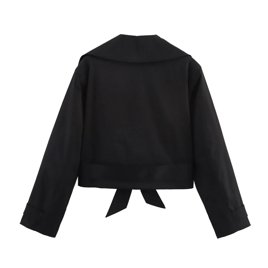 Kurze Herbstjacke