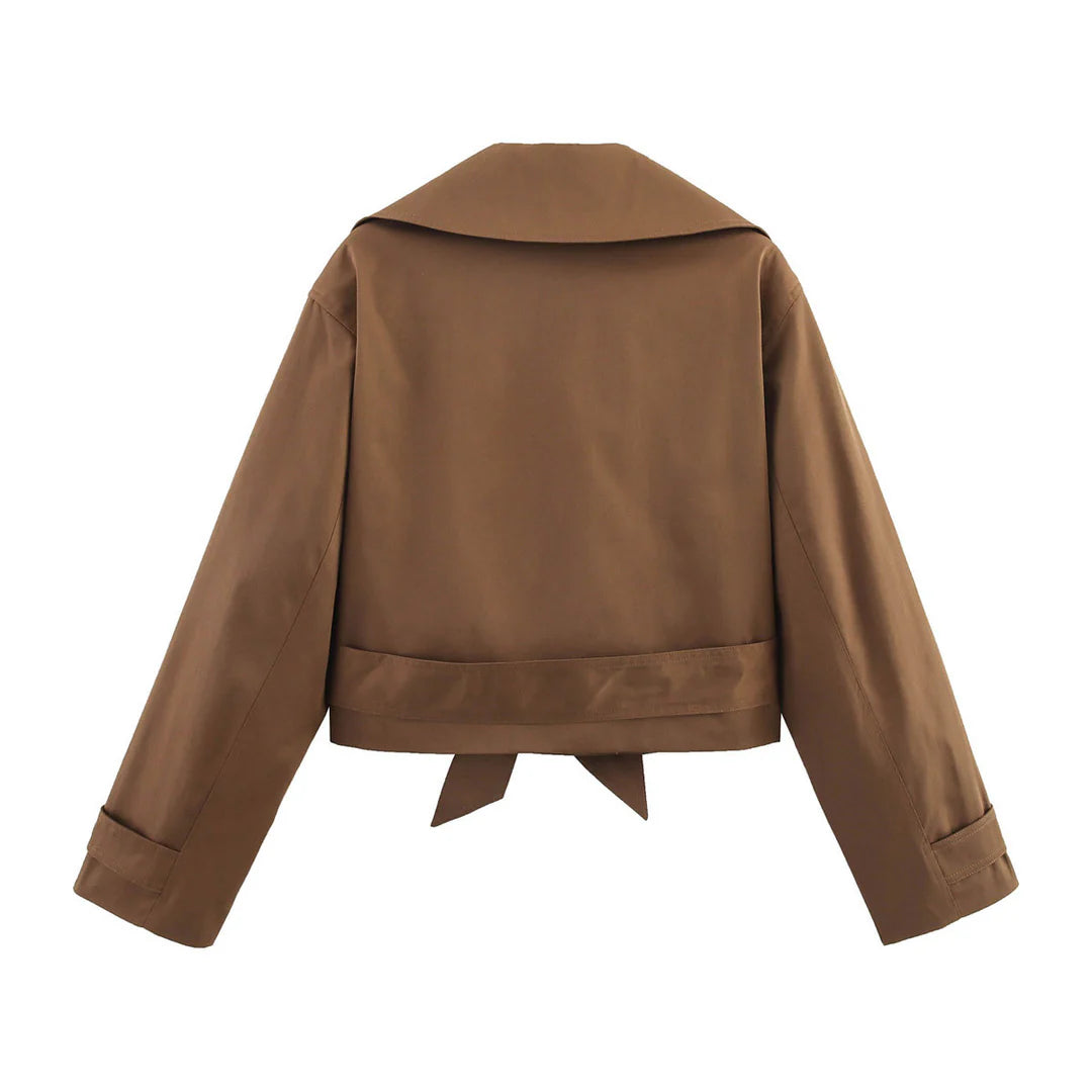 Kurze Herbstjacke